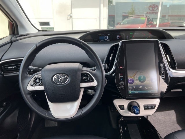 2017 Toyota Prius Prime Premium 11.6" touch screen/backup-camera/toyota safety sen